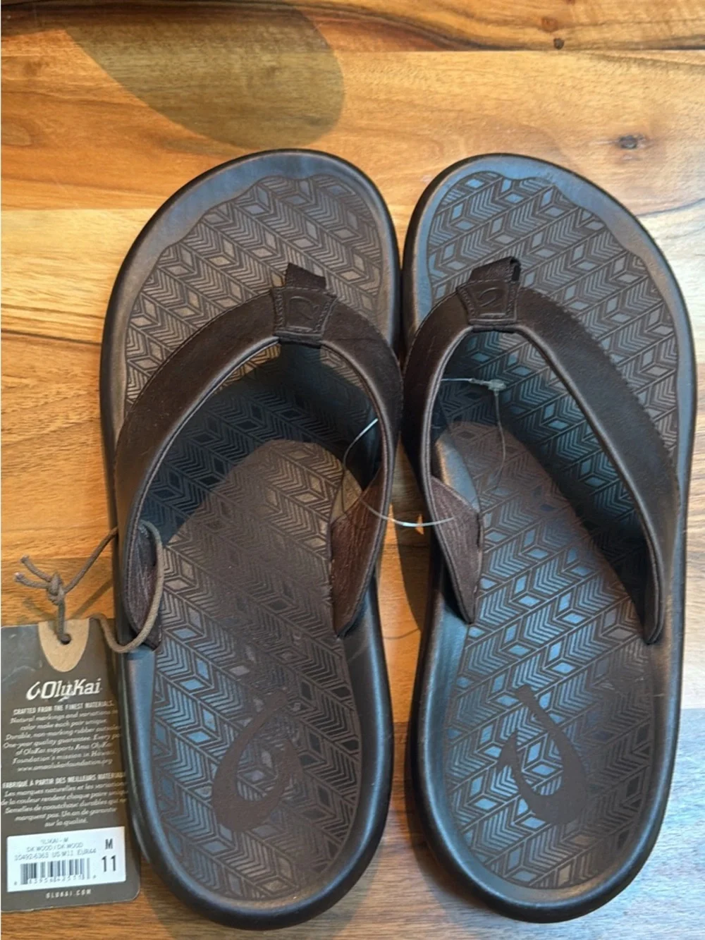 OluKai Ilikai Men's Brown Leather Sandals size 11